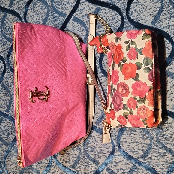Juicy Couture Pink and Floral Cosmetic Bag Set - Picture 6 of 8